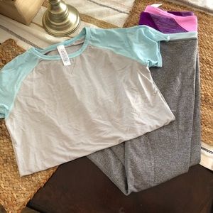 Girls ivivva leggings tee outfit